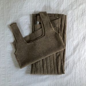 SOLD Modern Citizen Set SM/XS